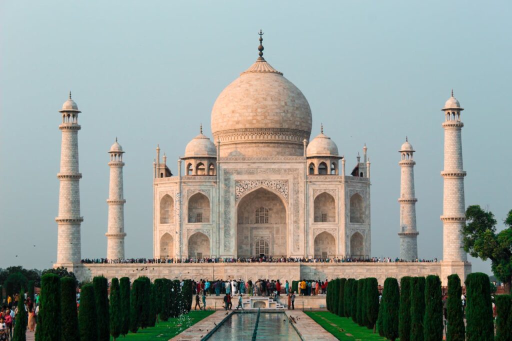 In Best Travel Agency in Kurukshetra, This is Taj Mahal. The Taj Mahal is an ivory-white marble mausoleum on the right bank of the river Yamuna in Agra, Uttar Pradesh, India.