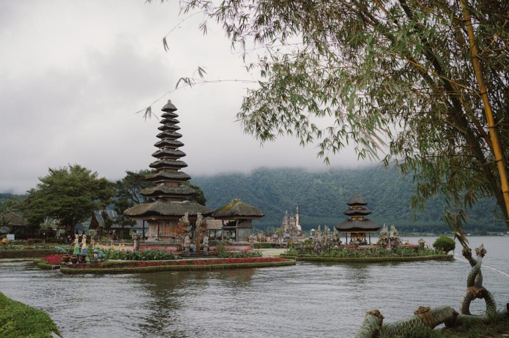 In best Travel Agency in Kurukshetra, this image of Bali. It is the most famous & Tourist place in Indonesia. Many People Visit this place for celebrate there honeymoon.